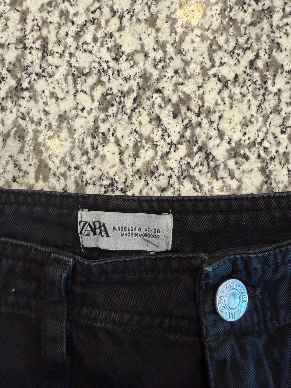 Zara Black Cargo Pants - Picture 3 of 3